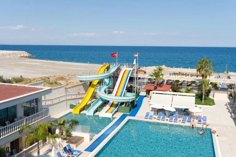 Deniz Manzaralı Standart Oda